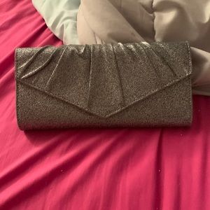 Silver clutch